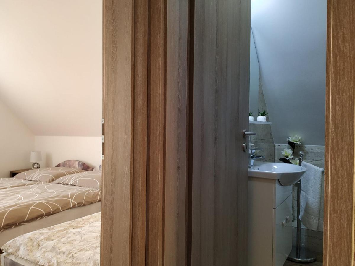 Mogyorosi Apartman Badacsonytördemic Exterior foto